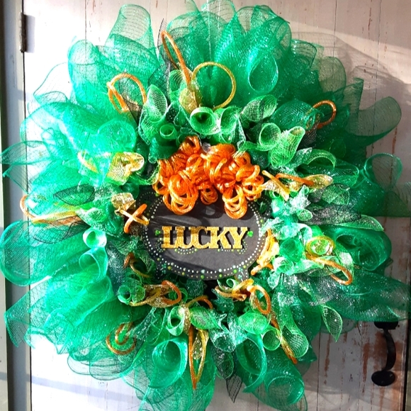St. Patrick's Day 🍀 *Big* Mesh Wreath - Picture 1 of 5